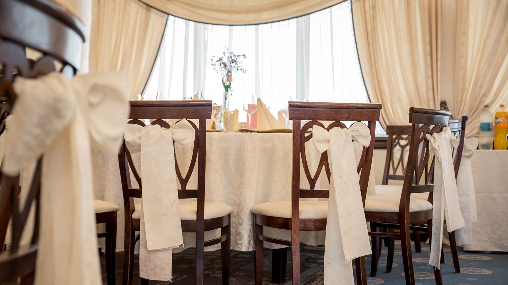 Organizare evenimente Timisoara | Evenimente private Timisoara | Evenimente corporate Timisoara | Sala evenimente Timisoara | Restaurant in Timisoara | Cazare Timisoara | Sala evenimente Timisoara | Organizare Nunti Timisoara | Royal Events Timisoara