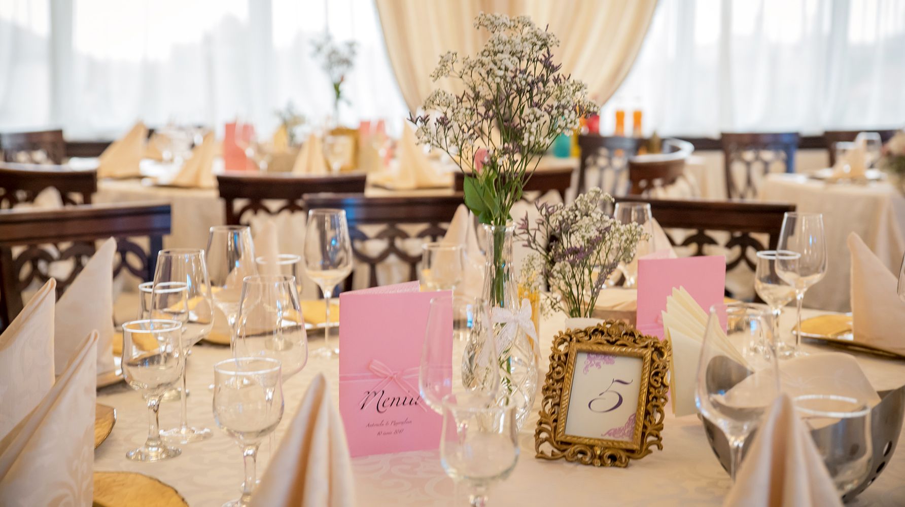 Organizare evenimente Timisoara | Evenimente private Timisoara | Evenimente corporate Timisoara | Sala evenimente Timisoara | Restaurant in Timisoara | Cazare Timisoara | Sala evenimente Timisoara | Organizare Nunti Timisoara | Royal Events Timisoara